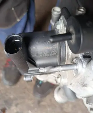 Renault Megane III EGR valve 8200836385 8200946 70036814