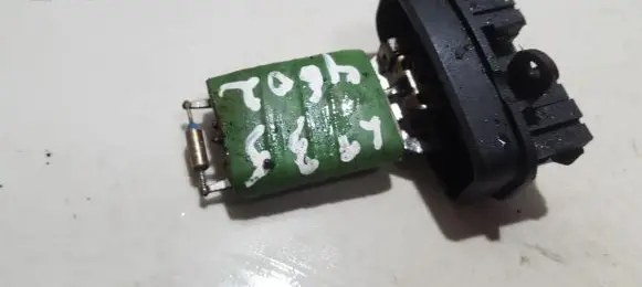 Volkswagen II LT Heater blower motor/fan resistor R92KR58KR21K