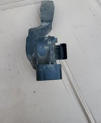 Opel Zafira A Accelerator throttle pedal 9202341 6PV00811400