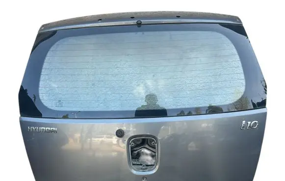 Hyundai i10 Tailgate/trunk/boot lid
