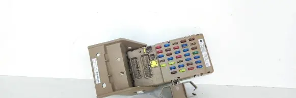 Subaru Impreza III Fuse module 82201FG010 710076 5509
