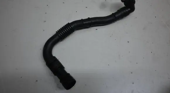Volkswagen Transporter - Caravelle T5 Breather hose/pipe 03L103493K