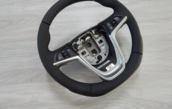 Opel Astra J Steering wheel