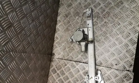 Mitsubishi Pajero Rear door window regulator with motor mr989948