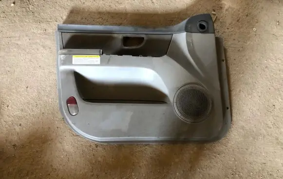 KIA Sorento Front door card panel trim