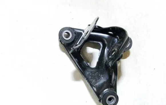 Tesla Model 3 Engine mounting bracket 111023200c 1110232-00-c