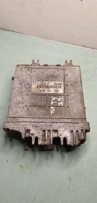 Volkswagen Transporter - Caravelle T4 Engine control unit/module 074906021A 28SA3676 0281001306