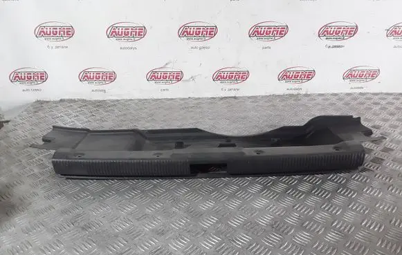 Audi A3 S3 8L Trunk/boot sill cover protection 8L0863471