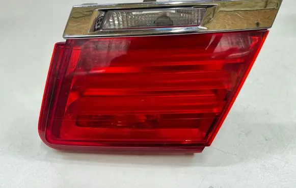 BMW 7 F01 F02 F03 F04 Tailgate rear/tail lights 7182206 EKD85Y HKF01T2