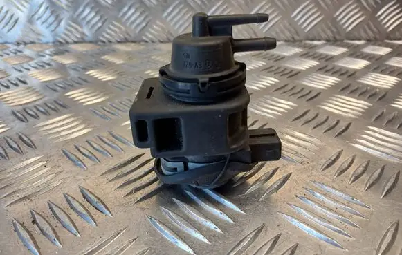 Renault Scenic II - Grand scenic II Turbo solenoid valve 8200575400