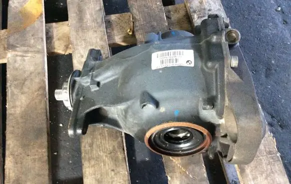 BMW X6 F16 Rear differential 7636996
