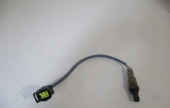 Mercedes-Benz C W205 Lambda probe sensor A0005421400