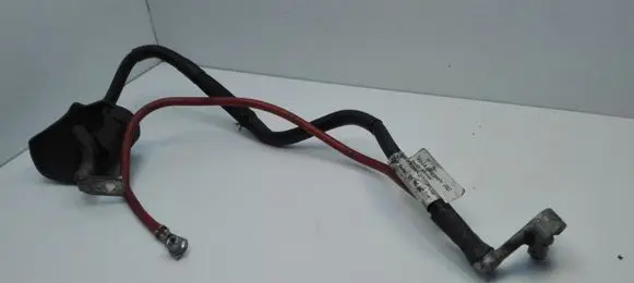 Volkswagen PASSAT B6 Positive cable (battery) 1K0971228M