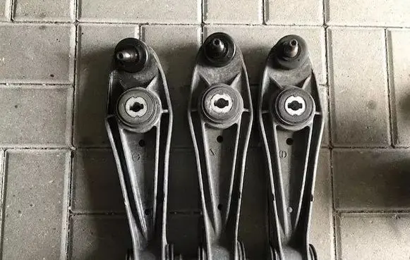 Porsche 911 Front control arm