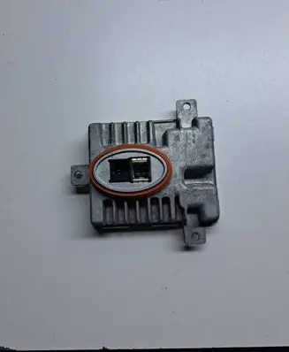 BMW 5 F10 F11 Headlight ballast module Xenon 7237647 W003T20071