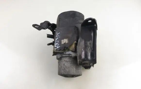 Volkswagen Polo IV 9N3 Power steering pump