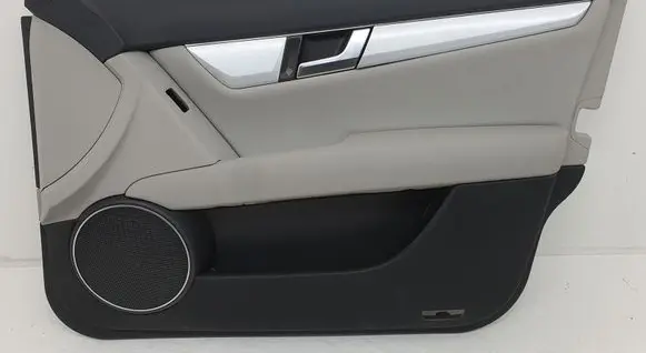 Mercedes-Benz C W204 Front door card panel trim A2044405935