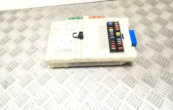 Ford Mondeo MK IV Fuse module 7G9T14A073DC LTQF01125TP F001125TP