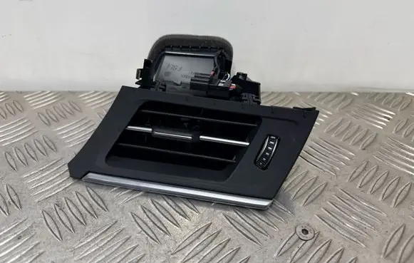 Audi A6 S6 C8 4K Dashboard side air vent grill/cover trim 4K1820901