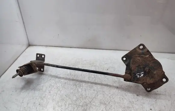 Hyundai ix 55 Spare wheel mounting bracket 