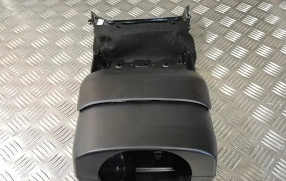 BMW 5 G30 G31 Steering wheel column trim 9329532