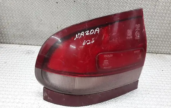 Mazda 626 Rear/tail lights 0431392