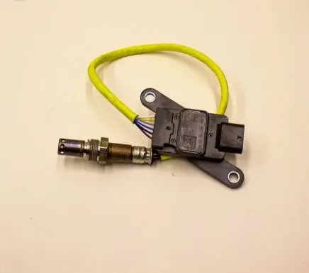 Mercedes-Benz Sprinter W907 W910 Lambda probe sensor A0009059813