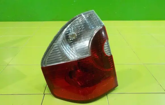 BMW X3 E83 Rear/tail lights 6990169 XP196