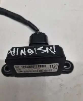 Opel Insignia A ESP acceleration yaw rate sensor J132D0516B TLR1120231209616B