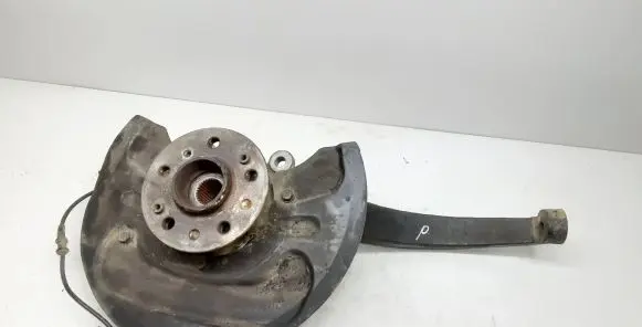 Mercedes-Benz R W251 Front wheel hub spindle knuckle