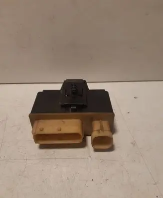 Peugeot 308 Glow plug pre-heat relay 018010953 9662570880