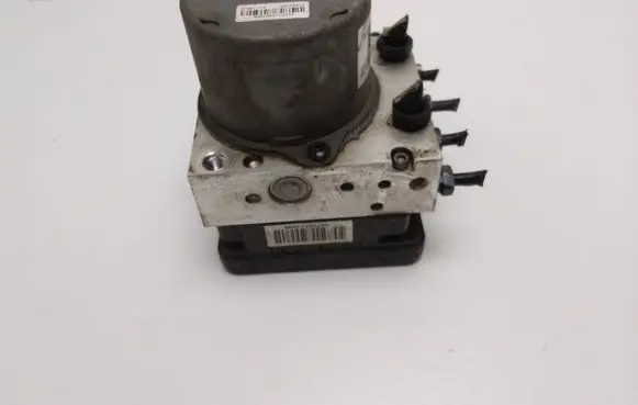 KIA Sportage ABS Pump 589203U470