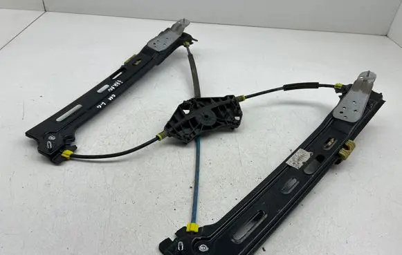 Volkswagen Sharan Rear window lifting mechanism without motor 