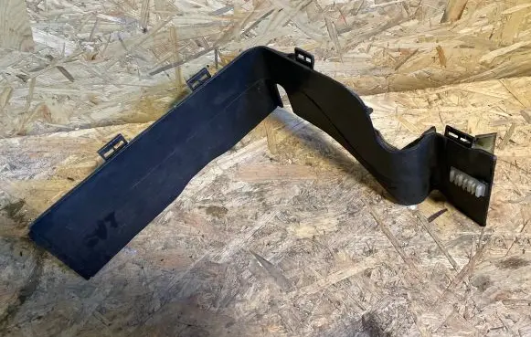 Land Rover Range Rover Sport L320 Other engine bay part AH2201444BB AH3201444AB AH3201444BB