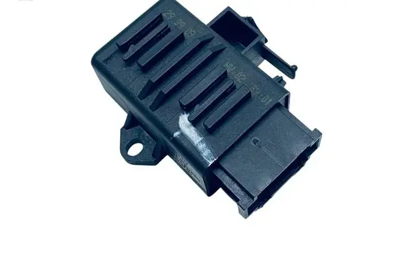 Volkswagen Jetta V Seat heating relay 5K0959772 1K0959772