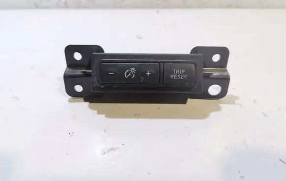 Other switches/knobs/shifts