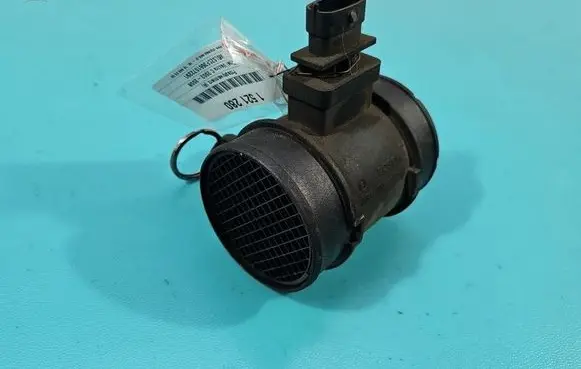 Opel Vectra C Mass air flow meter 0281002618 IMPRK1521280