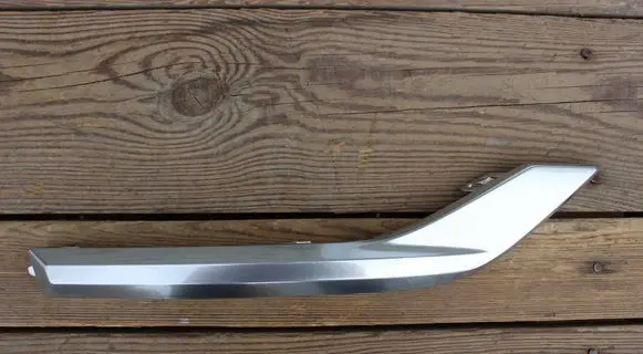 Hyundai Santa Fe Rear bumper trim bar molding 86694S1600