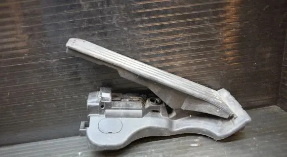 Audi A3 S3 8P Accelerator throttle pedal 1K1721503P