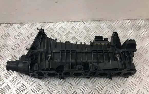 BMW 5 F10 F11 Intake manifold 8514771 7807991 8506406