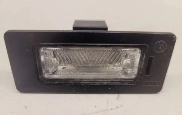 Audi A4 S4 B8 8K Number plate light 8T0943021