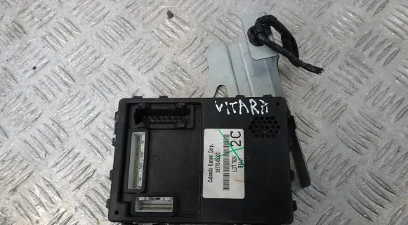 Suzuki Grand Vitara II Comfort/convenience module 36770-65J20