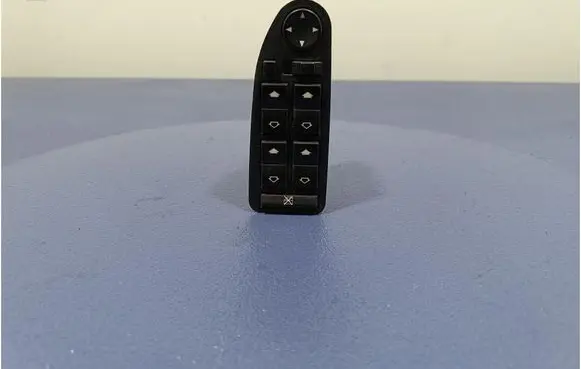 BMW 5 E39 Electric window control switch 6904339