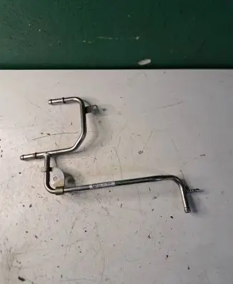Skoda Superb B6 (3T) Fuel line pipe 03L201360G