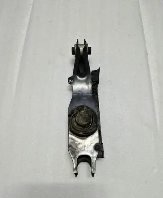 Jeep Grand Cherokee WL Rear control arm 68421129AA