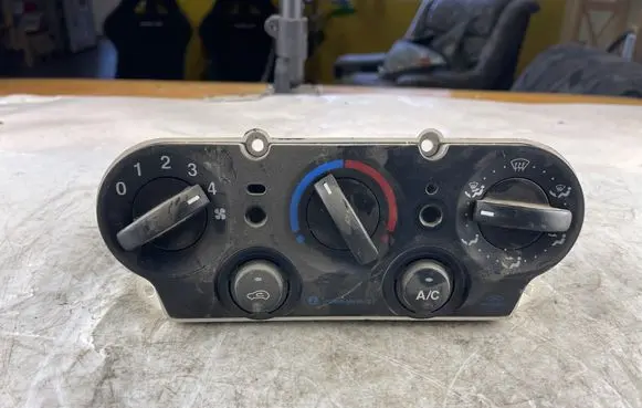 Ford Fusion Climate control unit 2S6H19980BC