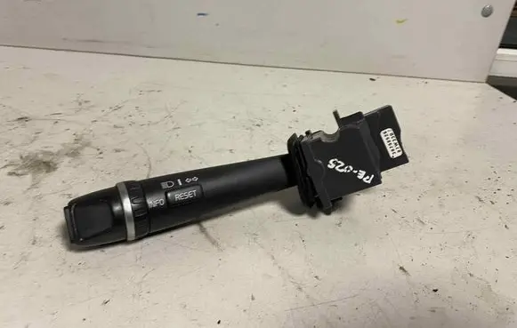 Indicator stalk