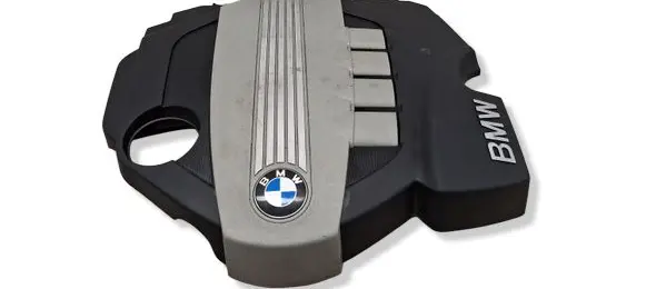 BMW 3 E92 E93 Engine cover (trim) 7797410 14389710