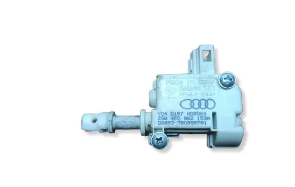 Audi A6 S6 C6 4F Central locking motor 3B0959781