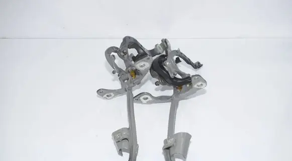 BMW 3 G20 G21 Tailgate/trunk/boot hinge 7453405 7453406 8492961